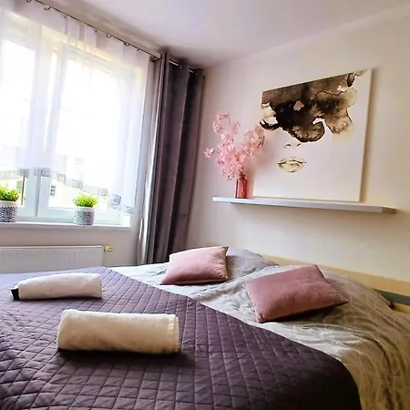 Apartment Orange Piastowska